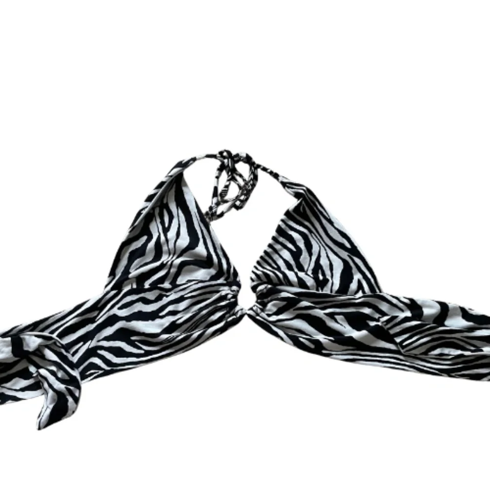 Zebra Backless Halter Top - Picture 2 of 2